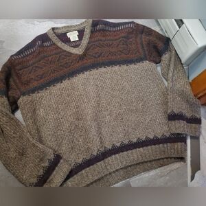 Vintage St John's Bay Brown,Tan Patterned Sweater. Wool, Acrylic Blend. XL.